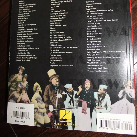 Definitive Broadway Collection Piano Vocal Guitar Music 120 Songs Hal Leonard - Picture 7 of 7